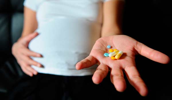 Что положено беременным бесплатно: лекарства, витамины, анализы, обследование