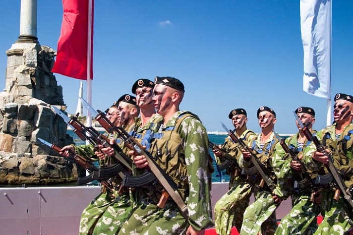 Гимн, флаг, девиз и другие отличительные черты морской пехоты