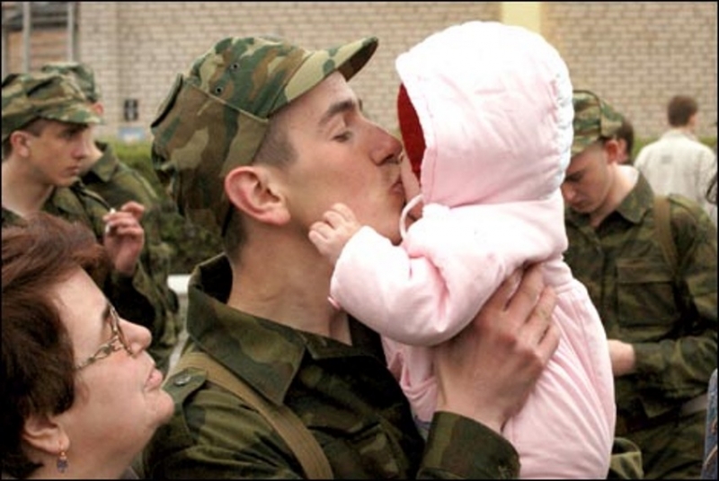 Как получить отсрочку от службы в армии по рождению ребенка