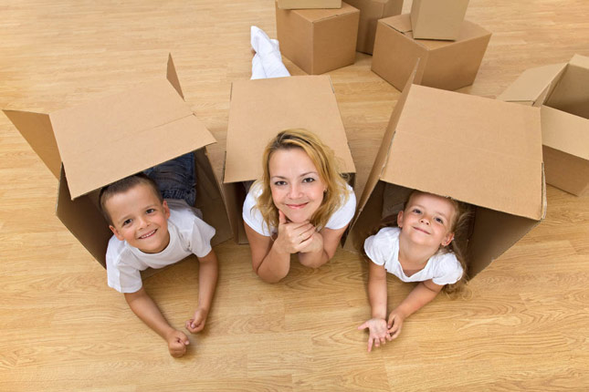 Многодетная семья: как получить квартиру