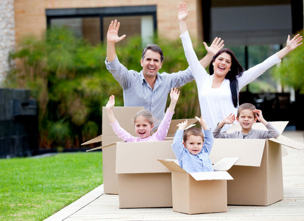 Многодетная семья: как получить квартиру