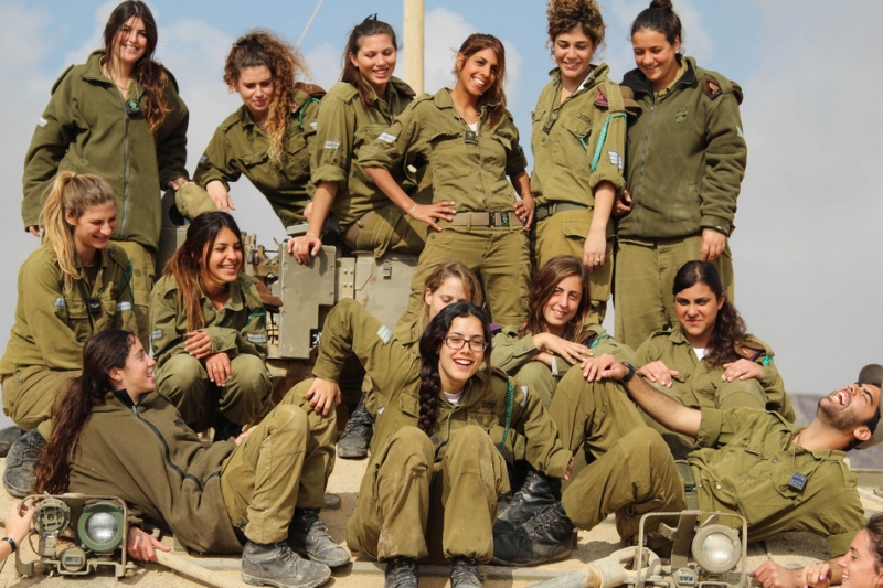 Служба в израильской армии, кого призывают и сколько служат