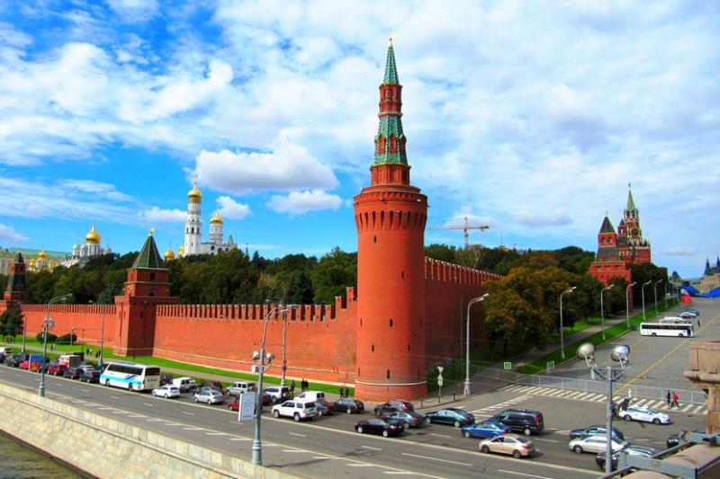 Строительство кремля в москве кратко