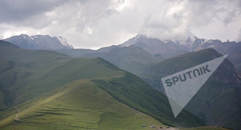Гора казбек – одна из главных вершин кавказских гор