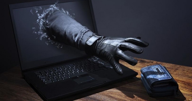 Куда обращаться по факту мошенничества в интернете? — юридические советы