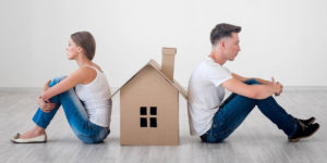 Можно ли без развода разделить имущество?