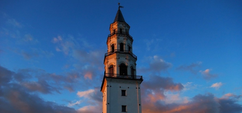 Невьянская башня — история, факты, мифы