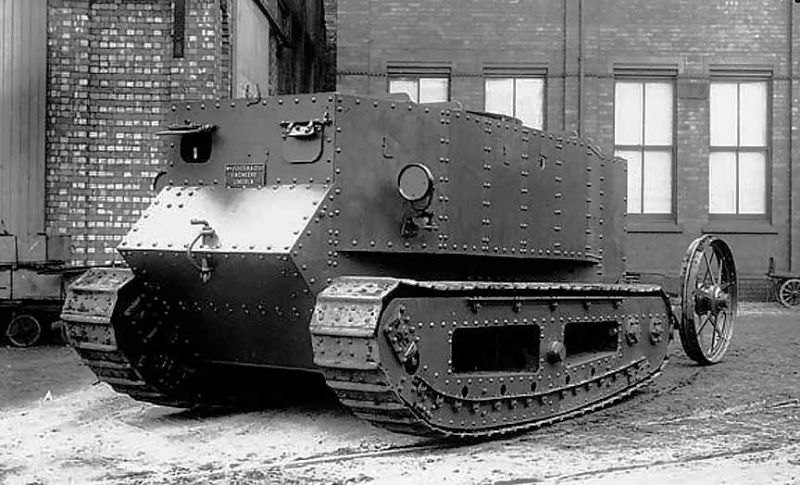 Самые первые танки в мире