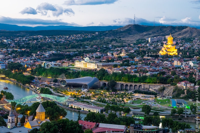 Тбилиси – столица грузии: достопримечательности, музеи, памятники и фото старого города, население и история, как добраться