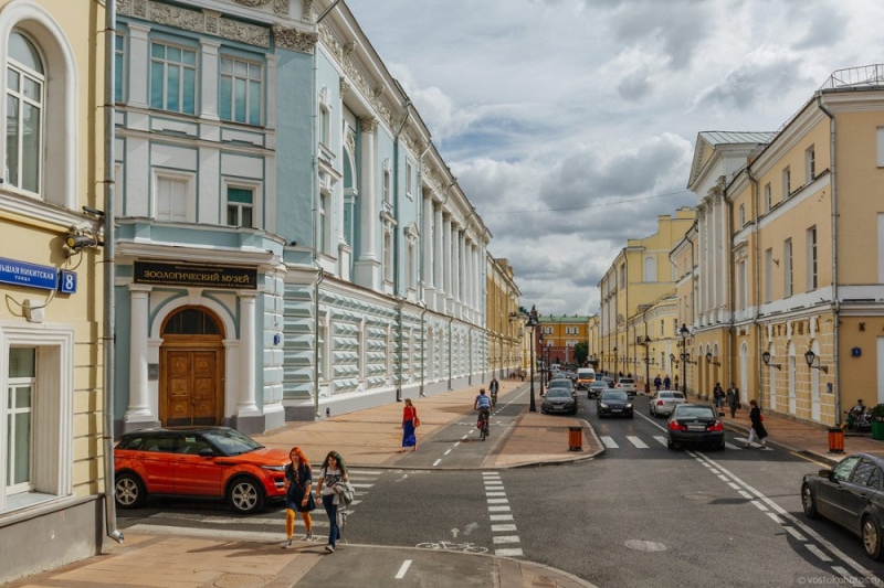 Улицы москвы все больше напоминают европу
