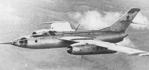 «в небе над берлином» — подвиг советских летчиков в 1966 году